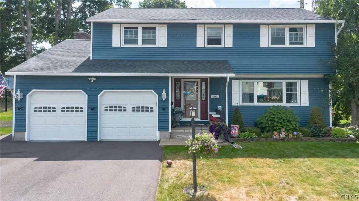 203 Riverdale Road, Liverpool, NY 13090 - #1