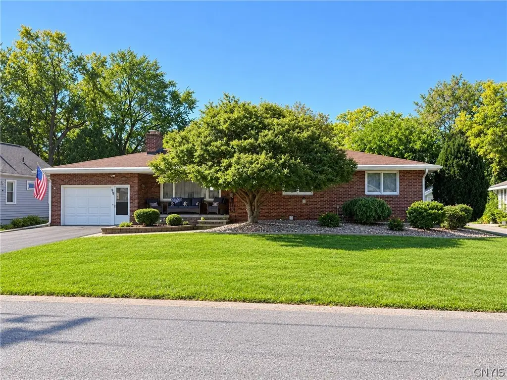 199 Beechwood Avenue, Liverpool, NY 13088 - #1
