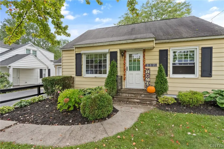 117 Russell Avenue, Liverpool, NY 13088 - #3