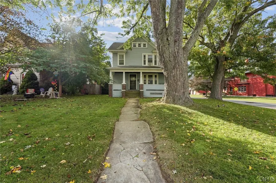 907 Woods Road, Syracuse, NY 13209 - #2