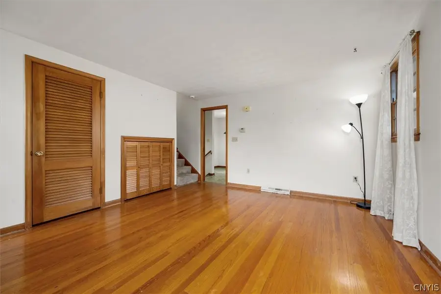 142 Lynhurst Avenue, Syracuse, NY 13212 - #2