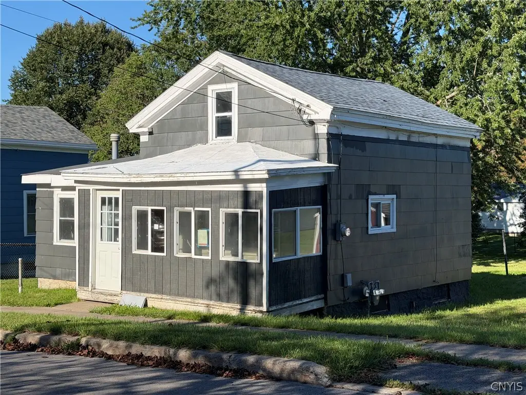 327 Duer Street, Oswego, NY 13126 - #1