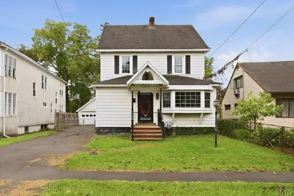 316 Berwick Road S, Syracuse, NY 13208