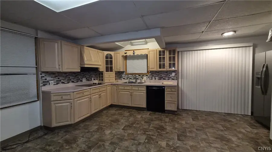 407 W Beard Avenue, Syracuse, NY 13205 - #2