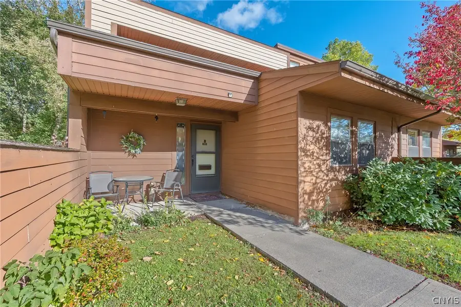 310 Higgins Drive, Baldwinsville, NY 13027 - #3