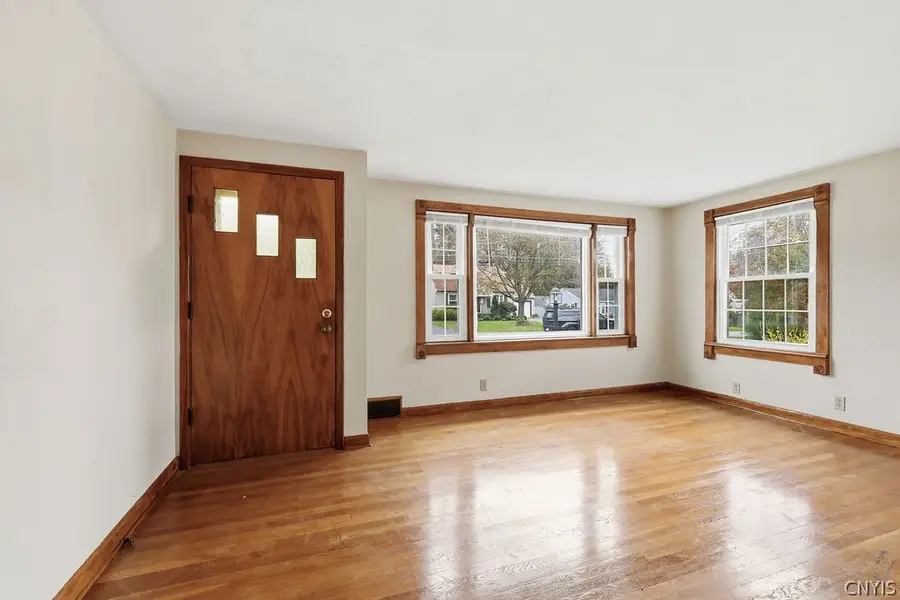 105 Edden Lane, Syracuse, NY 13212 - #2