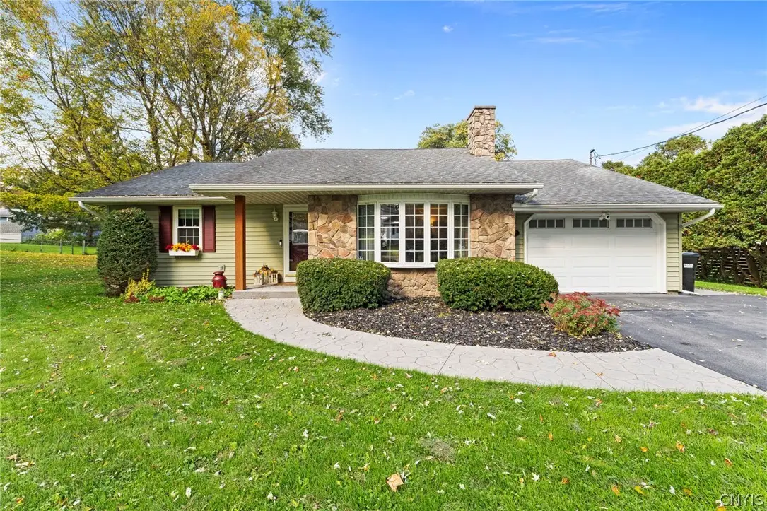 3774 James Drive, Syracuse, NY 13215 - #1