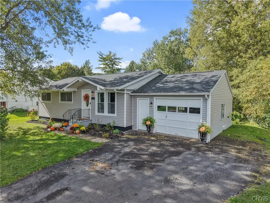 402 Birchwood Boulevard, Baldwinsville, NY 13027 - #3
