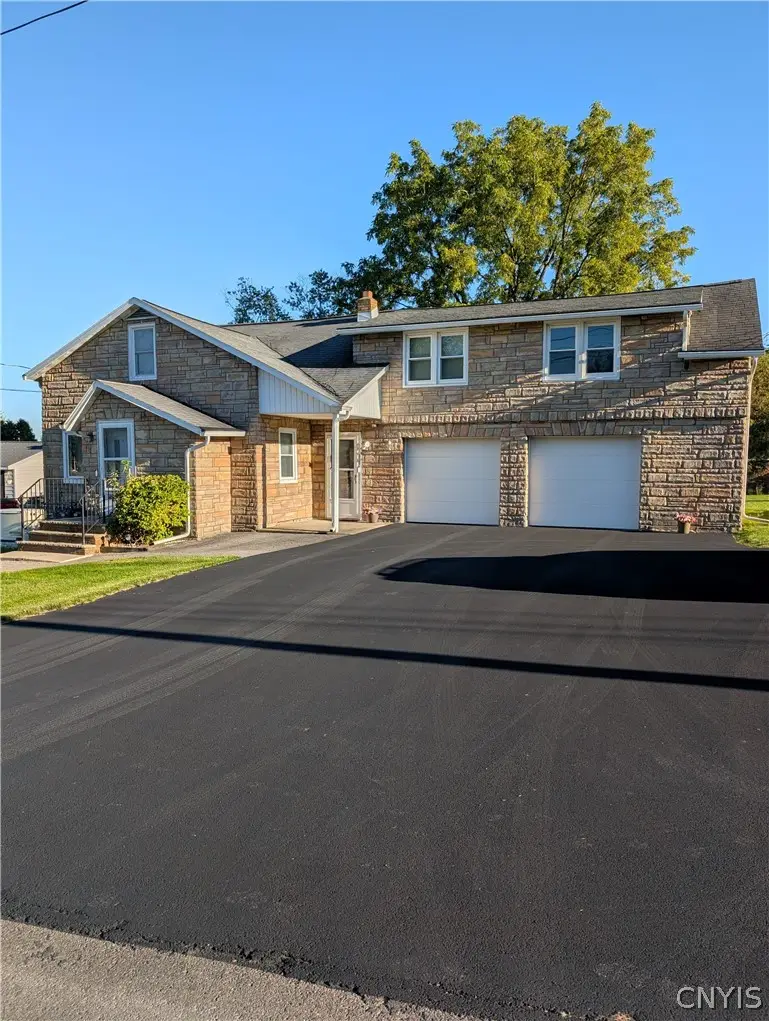 313 Powell Street, Syracuse, NY 13209 - #1