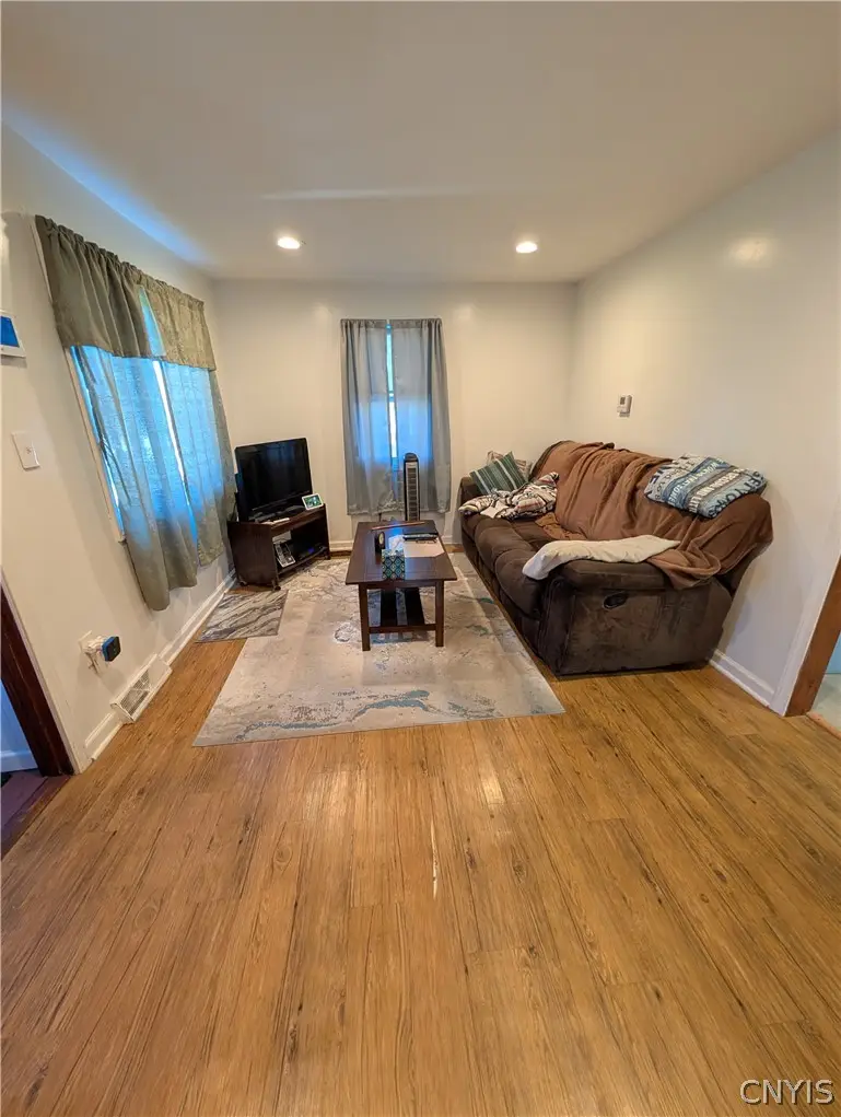 313 Powell Street, Syracuse, NY 13209 - #2