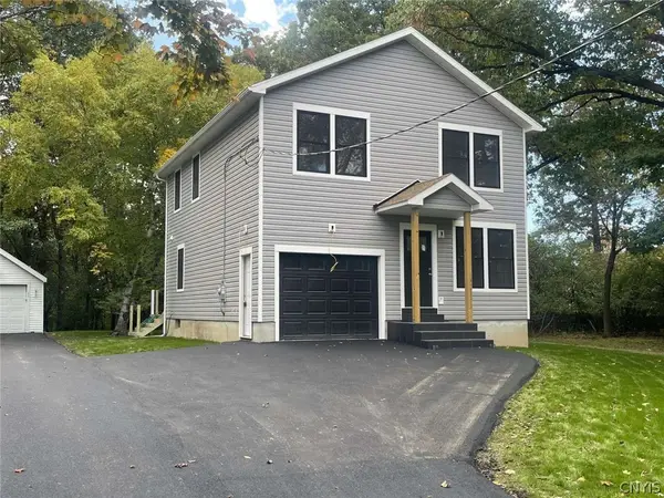 100 Wycliffe Road, Syracuse, NY 13209