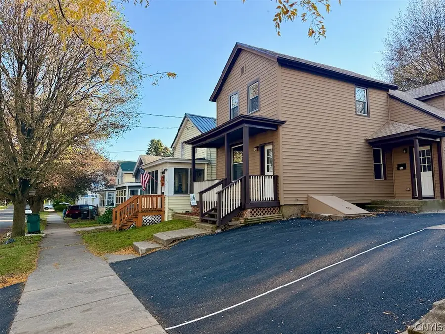 106 E 10th Street, Oswego, NY 13126 - #3