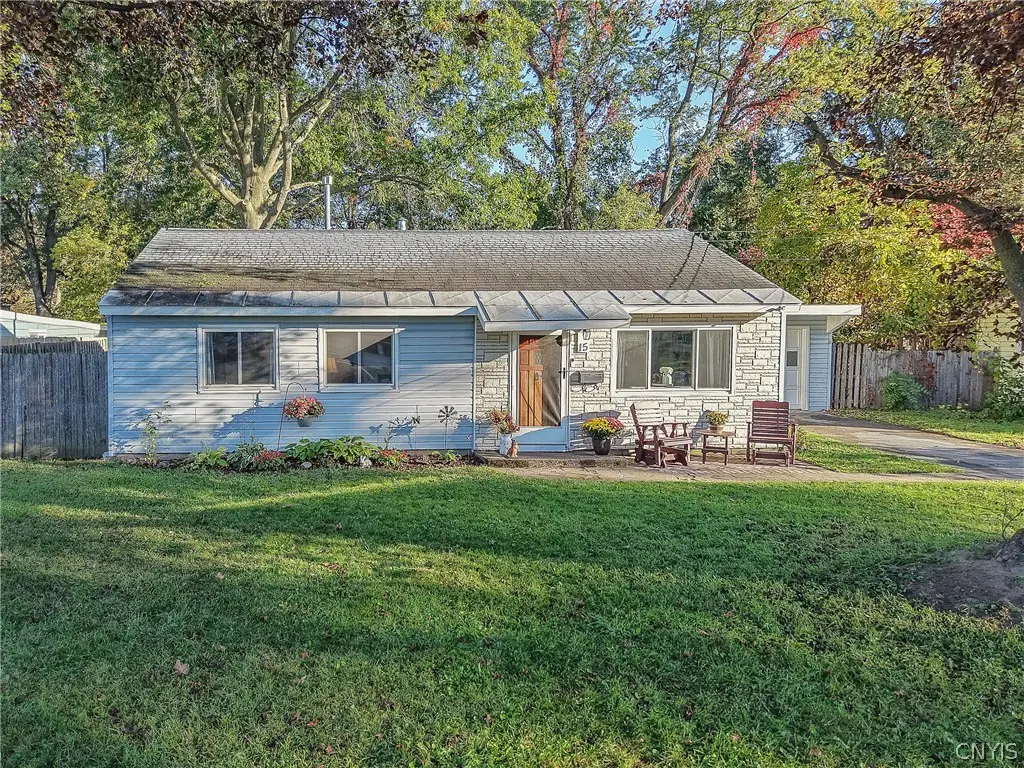 15 Devonshire Road, Syracuse, NY 13212 - #1