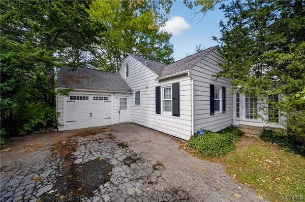 105 Masters Road, Syracuse, NY 13214