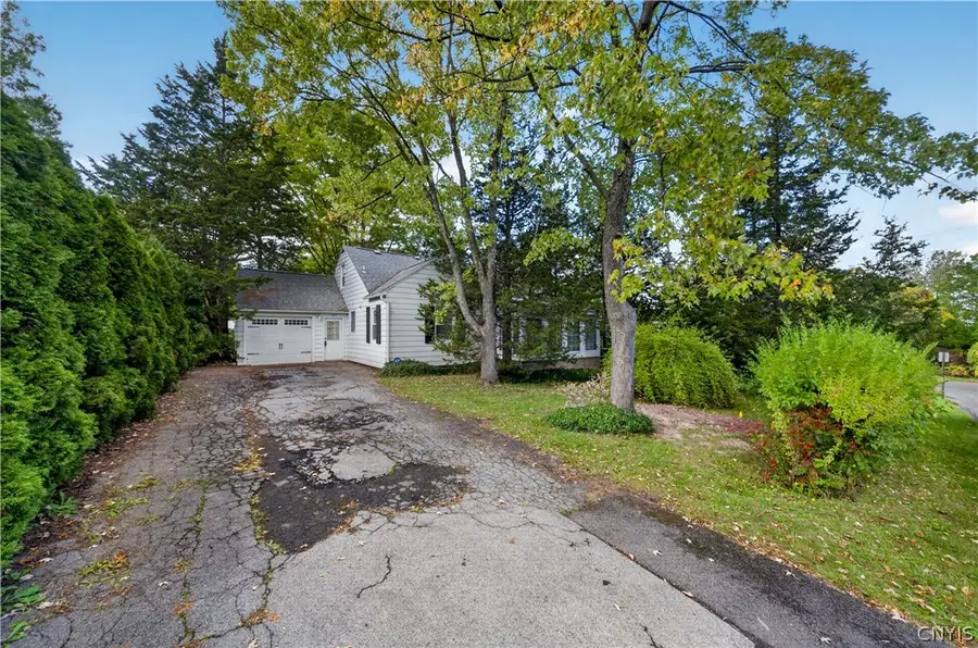105 Masters Road, Syracuse, NY 13214 - #3