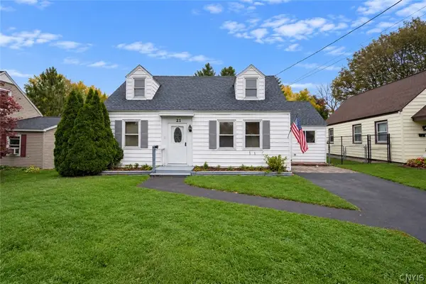 21 Parkwood Dr, East Syracuse, NY 13057