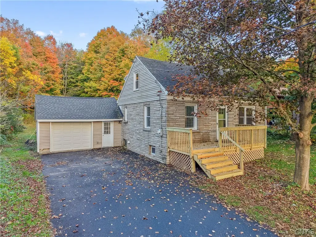 5064 Cedarvale Road, Camillus, NY 13031 - #1