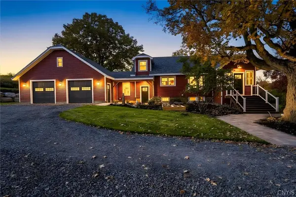 7088 East Seneca Tpke, Jamesville, NY 13078