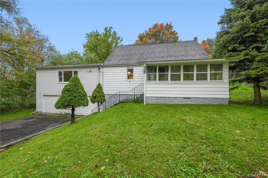 5 Hill Street, Jordan, NY 13080 - #2
