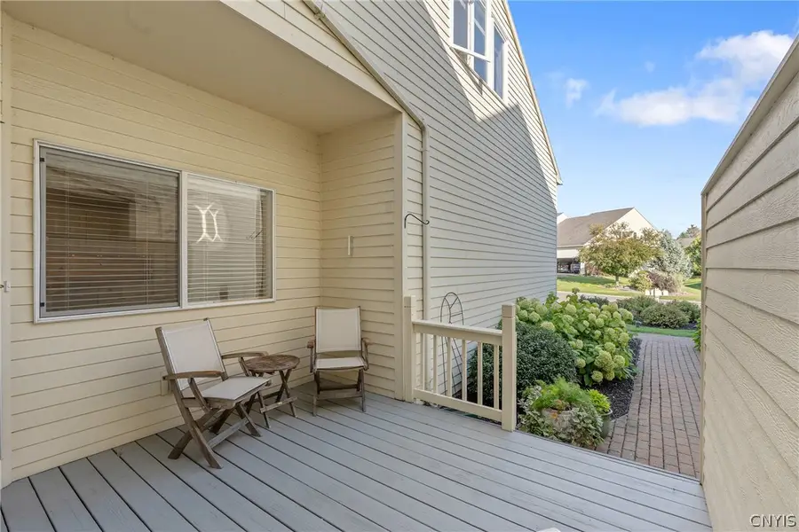 5306 Bunker Hill Way, Syracuse, NY 13207 - #3