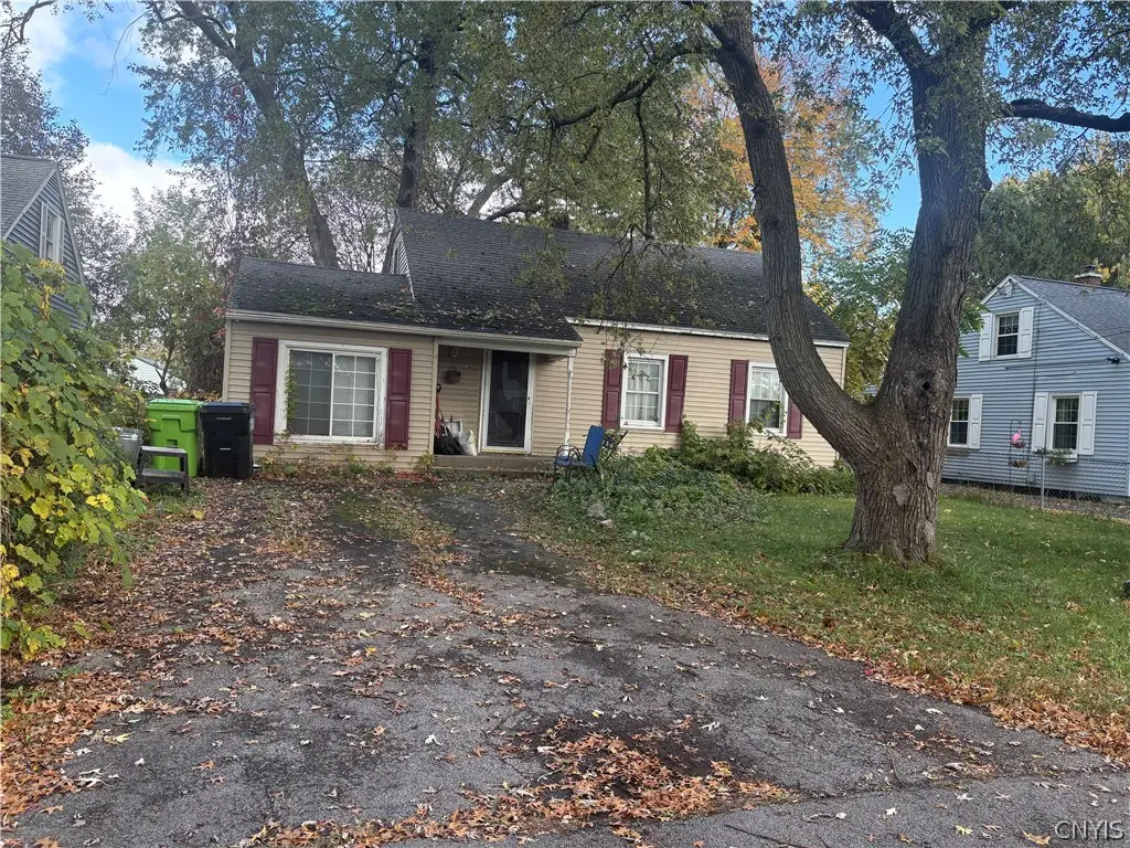 214 W Molloy Road, Mattydale, NY 13211 - #1