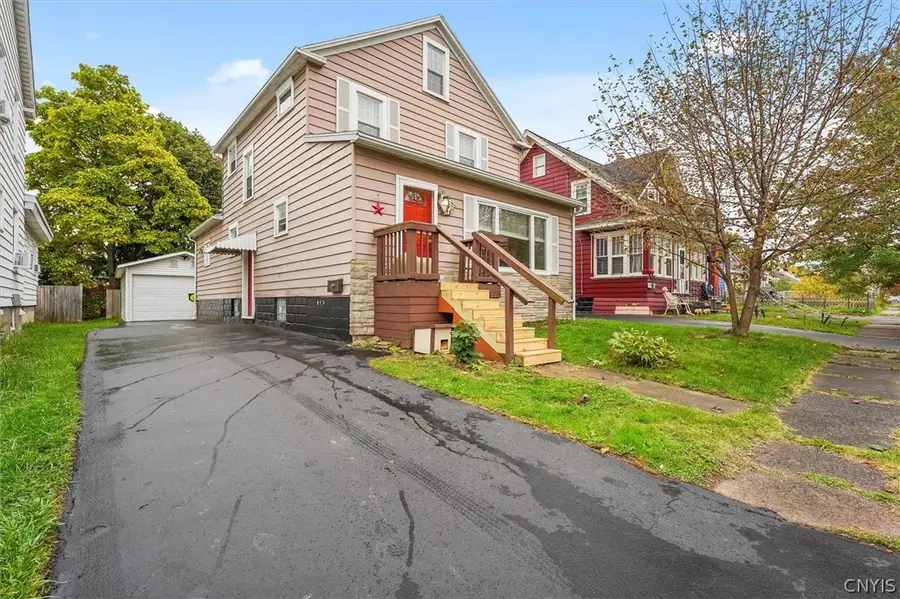 160 Edgeware Rd, Syracuse, NY 13208 - #3