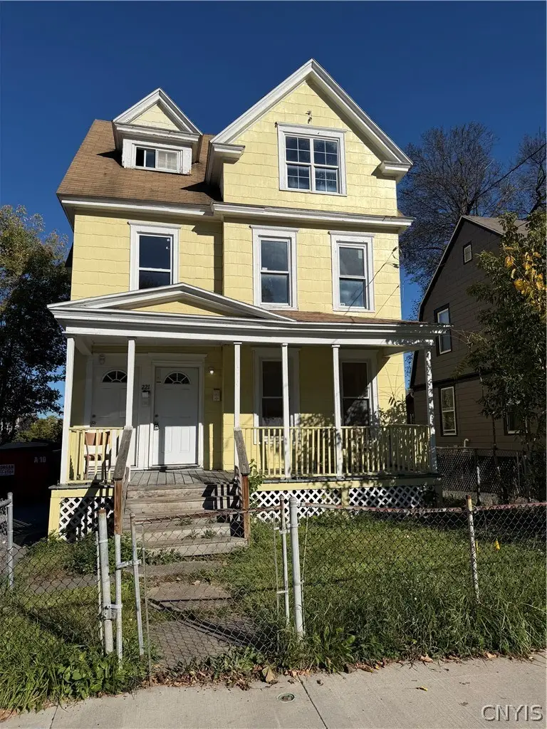 221 E Colvin Street, Syracuse, NY 13205 - #2