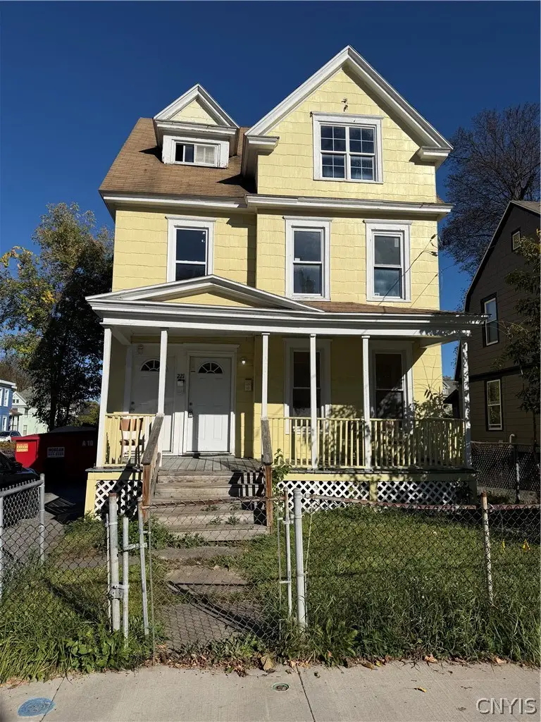 221 E Colvin Street, Syracuse, NY 13205 - #3