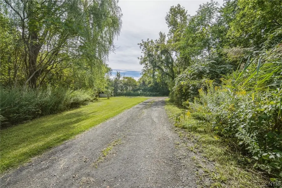 3424 Stiles Road, Syracuse, NY 13209 - #2