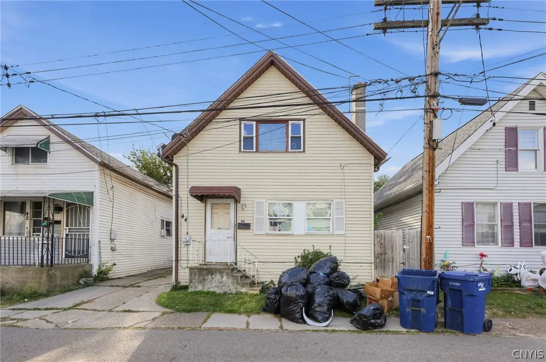 44 Hoffman Place, Buffalo, NY 14207 - #1