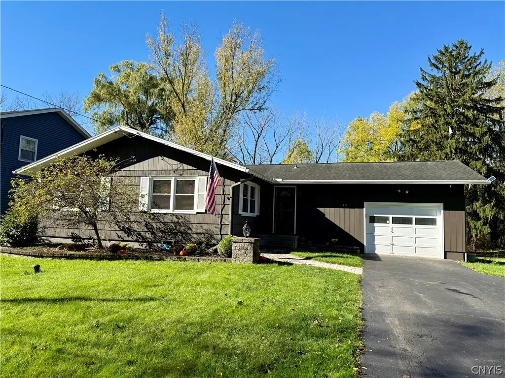 218 Longmeadow Drive, Syracuse, NY 13205 - #1
