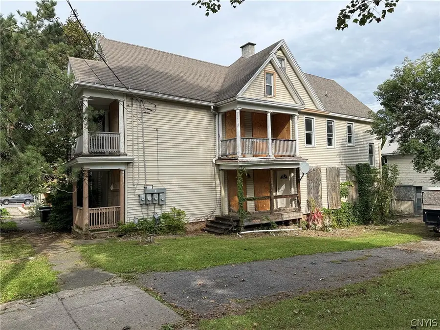 905 Saratoga Street, Utica, NY 13502 - #2