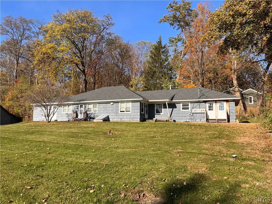 2363 W Genesee Road, Baldwinsville, NY 13027 - #3
