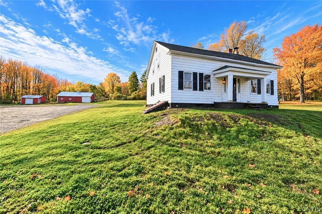 3442 Howlett Hill Road, Camillus, NY 13031 - #1