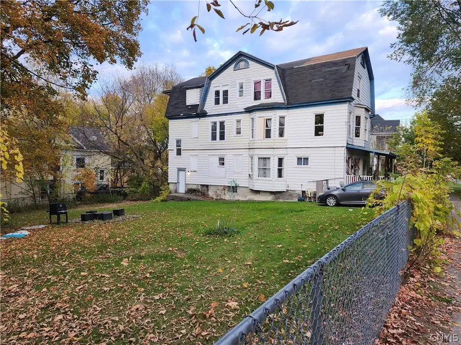 1172 W Onondaga Street, Syracuse, NY 13204 - #2