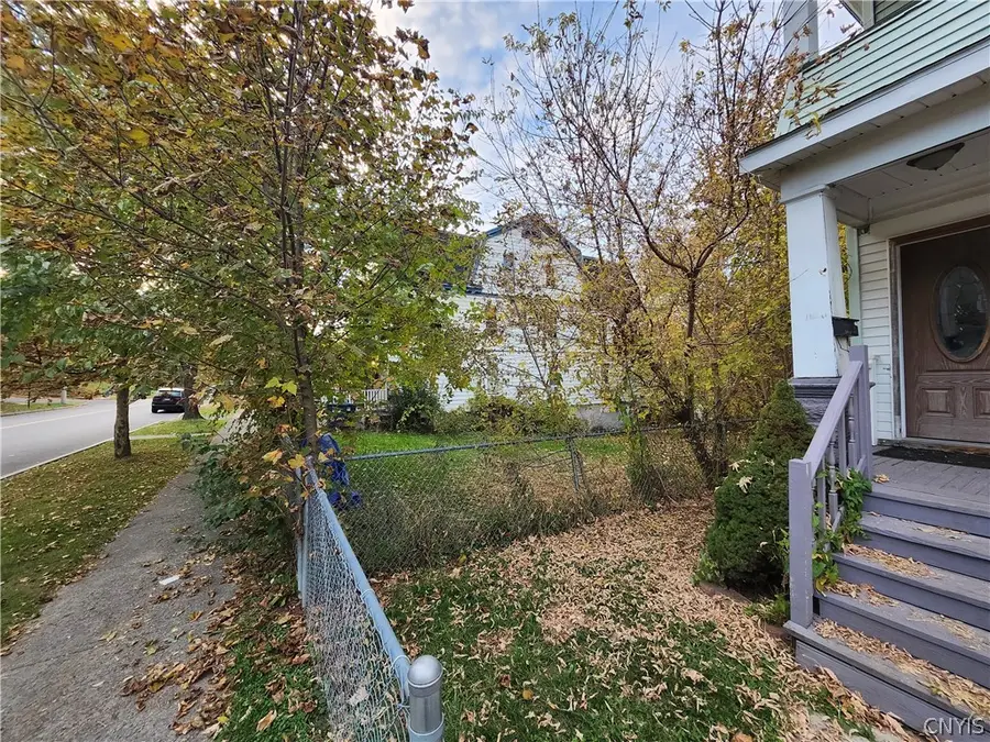 1172 W Onondaga Street, Syracuse, NY 13204 - #3