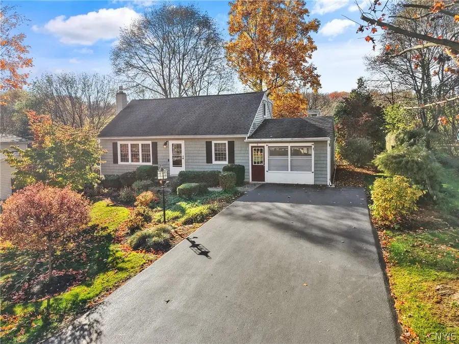 5 Barbara Lane, Camillus, NY 13031 - #2