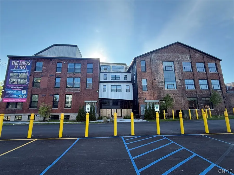 1117 W Fayette Street #202, Syracuse, NY 13204 - #2
