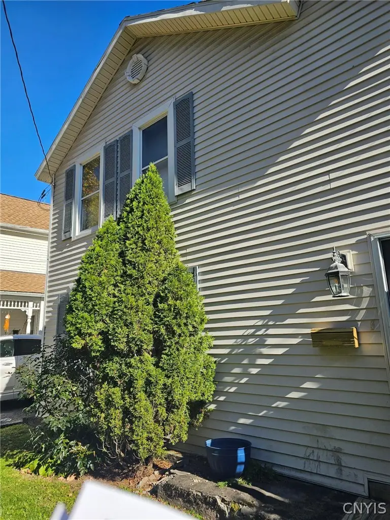 161 Strong Avenue, Syracuse, NY 13210 - #1