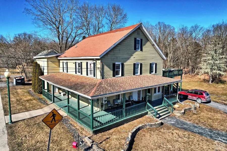 526 Mountain Avenue, Cairo, NY 12413 - #2