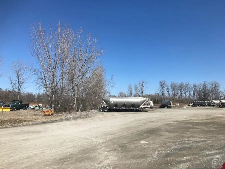 191 - C Columbia Turnpike, Greenport, NY 12534 - Image #3