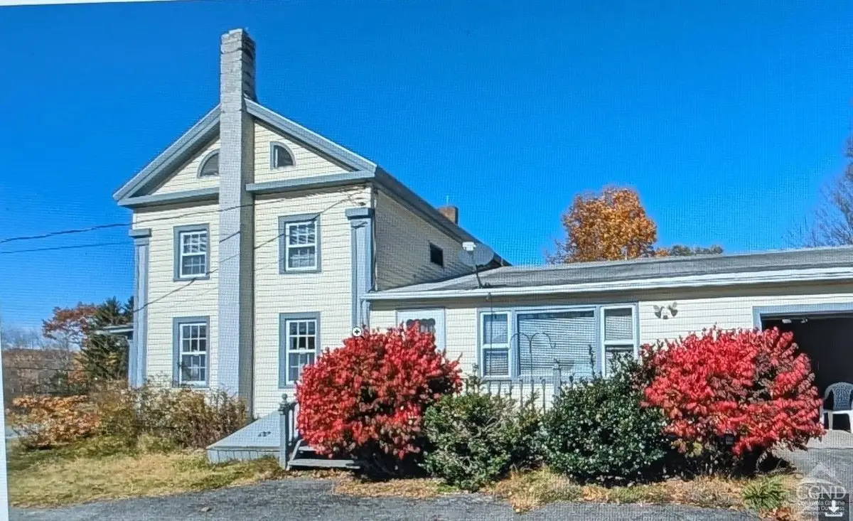 230 South Rd, Averill Park, NY 12018 - Image #1