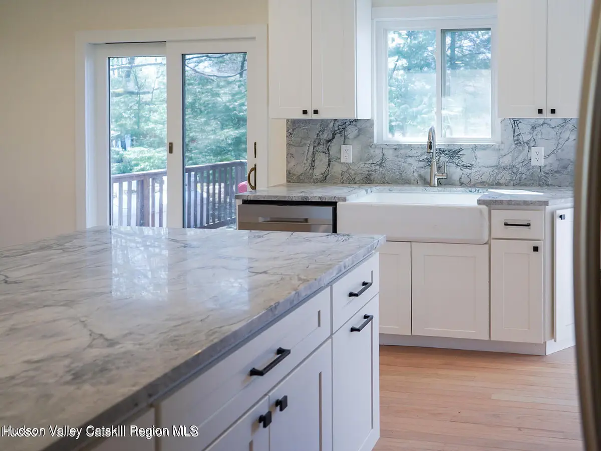 16 Trinity Place, Rhinebeck, NY 12572 - Image #1