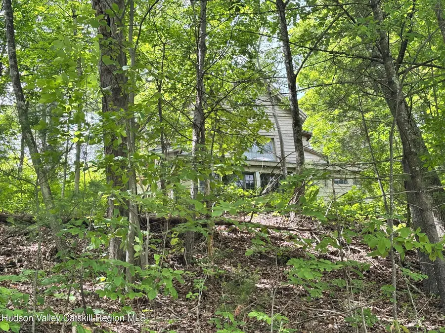 390 Churchland Rd. Road, Saugerties, NY 12477 - Image #2