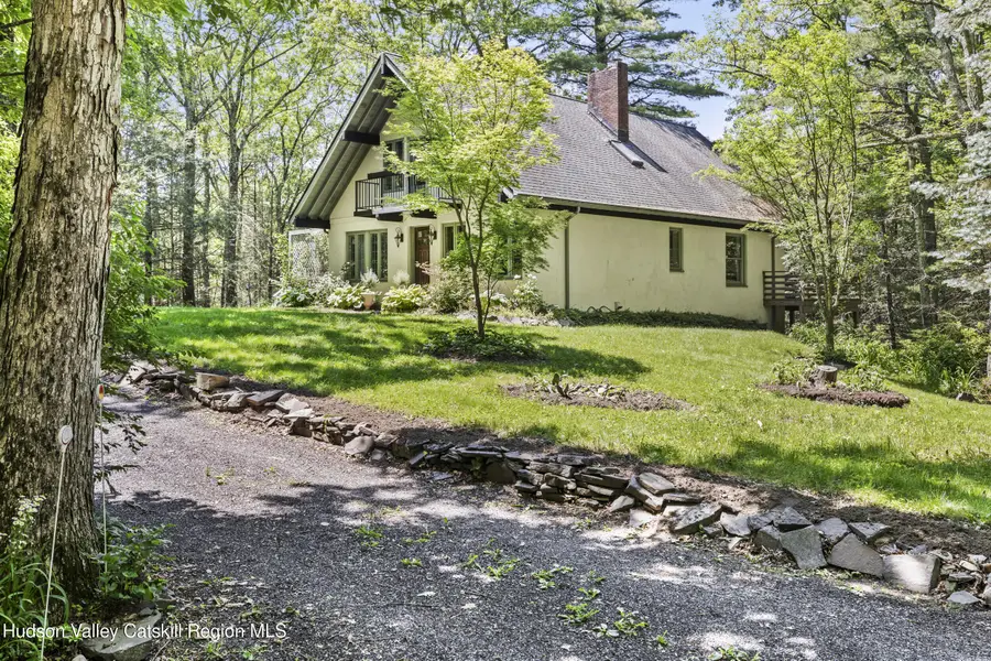 40 Northwoods Rd. Road, Saugerties, NY 12477 - Image #2