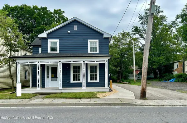 42 Ulster Avenue, Saugerties, NY 12477