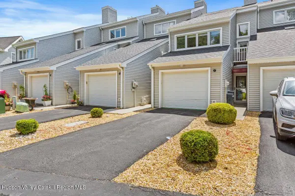 7 Marina Drive, Catskill, NY 12414