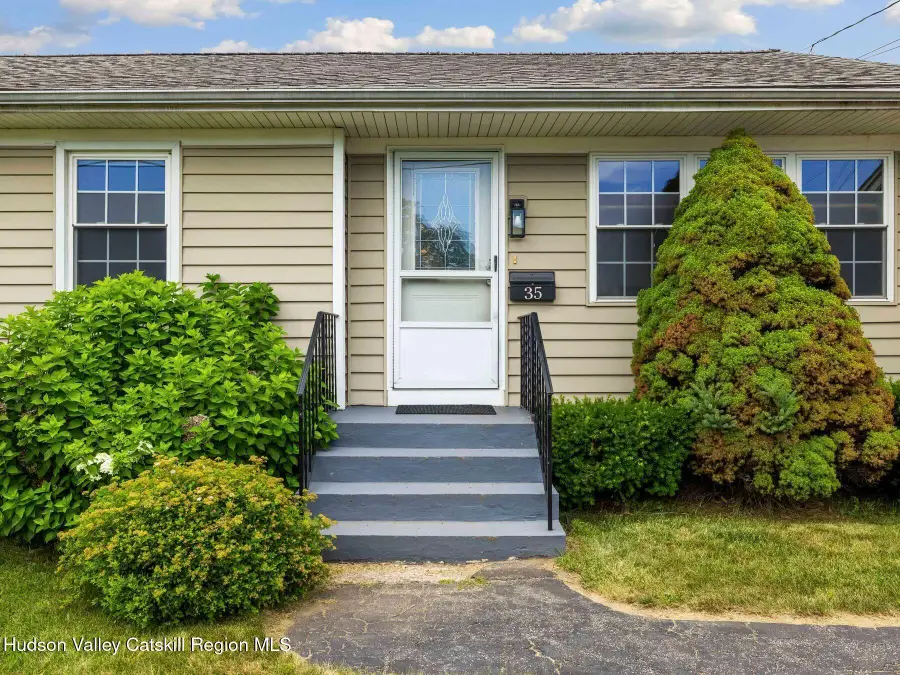 35 Amsterdam Avenue, Kingston, NY 12401 - Image #3