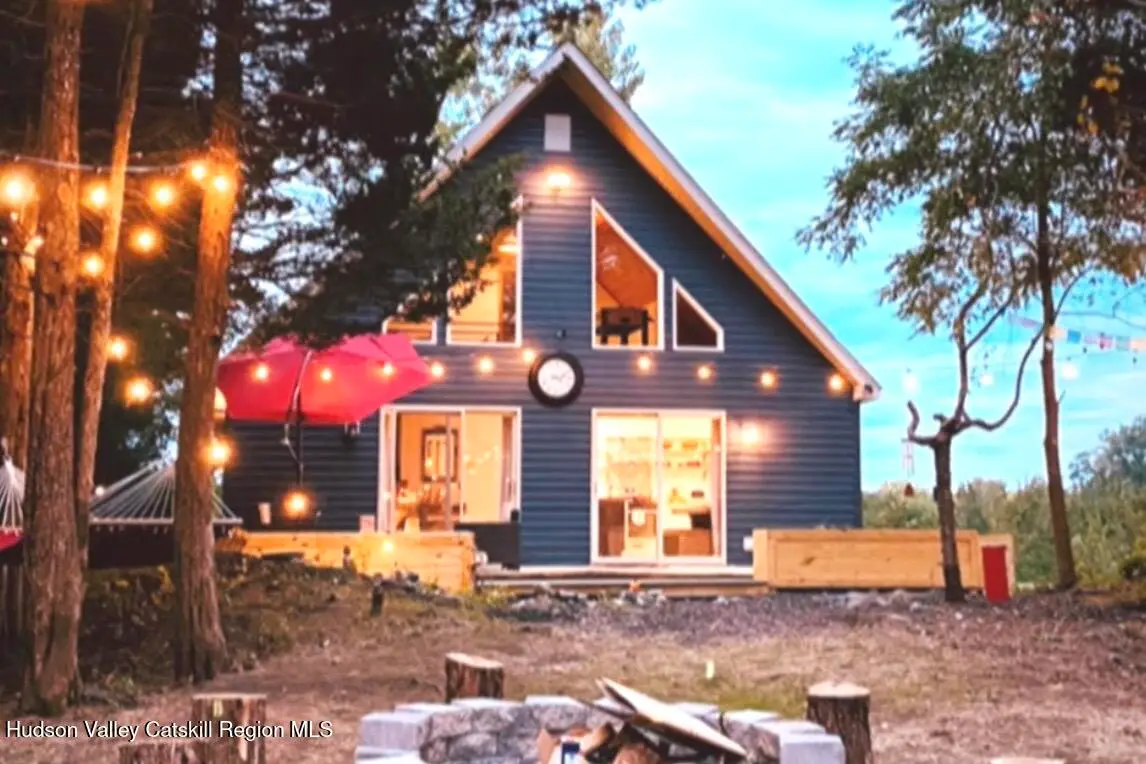 3205 Sleepy Hollow Road, Athens, NY 12015 - Image #1