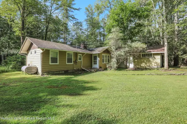 1055 Route 212, Saugerties, NY 12477